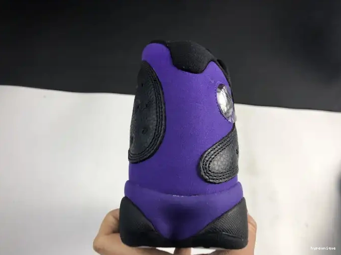 HYPE Air Jordan DJ5982-015 Court Purple 13 0512